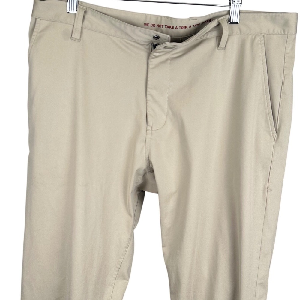 Rhone Commuter Pants Mens Khaki Tan Polyester Straight Leg Trousers 100161 - Picture 1 of 10